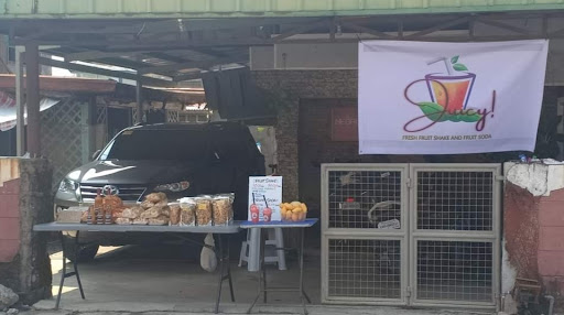 JUICY Fresh Fruit Shake